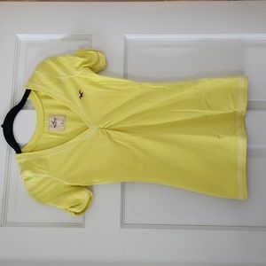 NWT ** HOLLISTER - Fitted, Ruffle Short Sleeve Shirt, Yellow, Size XS